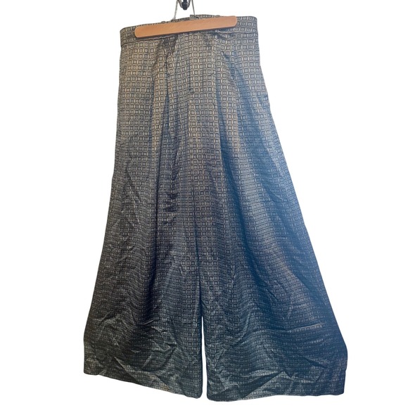 BANANA REPUBLIC Wom. Size 8 %100 Silk Geometric Print Wide Leg Palazzo Pants - Picture 3 of 11